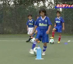 小学生 サッカー初心者の練習法 第4回 フェイント ベネッセ教育情報サイト