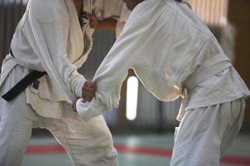 武道 必修化スタート 安全対策で柔道では受け身の練習に重点 ベネッセ教育情報サイト