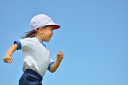 もっと速く走りたい スピードを上げる タイプ別トレーニング法とは ベネッセ教育情報サイト