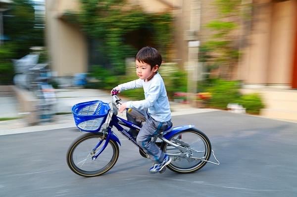 我が子が加害者になる前に、知っておきたい自転車事故のリスクと保険