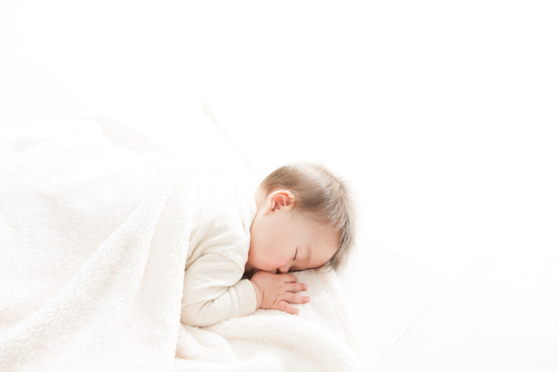 赤ちゃんのうつぶせ寝いいの 悪いの ベネッセ教育情報サイト