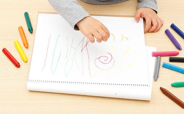 子どもと楽しくお絵かきをしよう メリット 注意点をご紹介 ベネッセ教育情報サイト