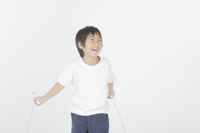 あやとびのコツや練習方法を理解してかっこよく跳ぼう！