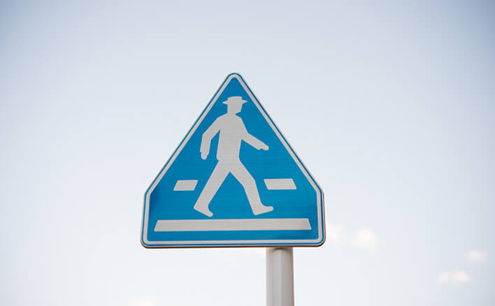 自由研究のテーマが見つかる 通学路の道路標識を調べよう ベネッセ教育情報サイト