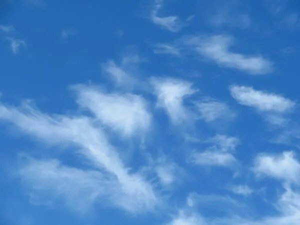 ＜氷雲（こおりぐも）＞